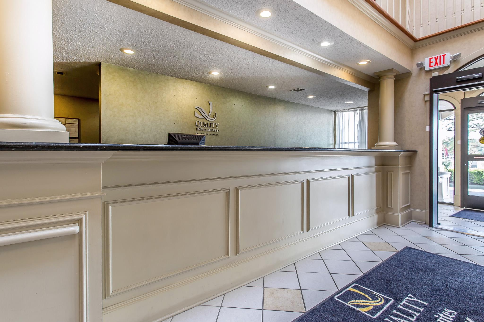 Quality Inn & Suites Durant Buitenkant foto