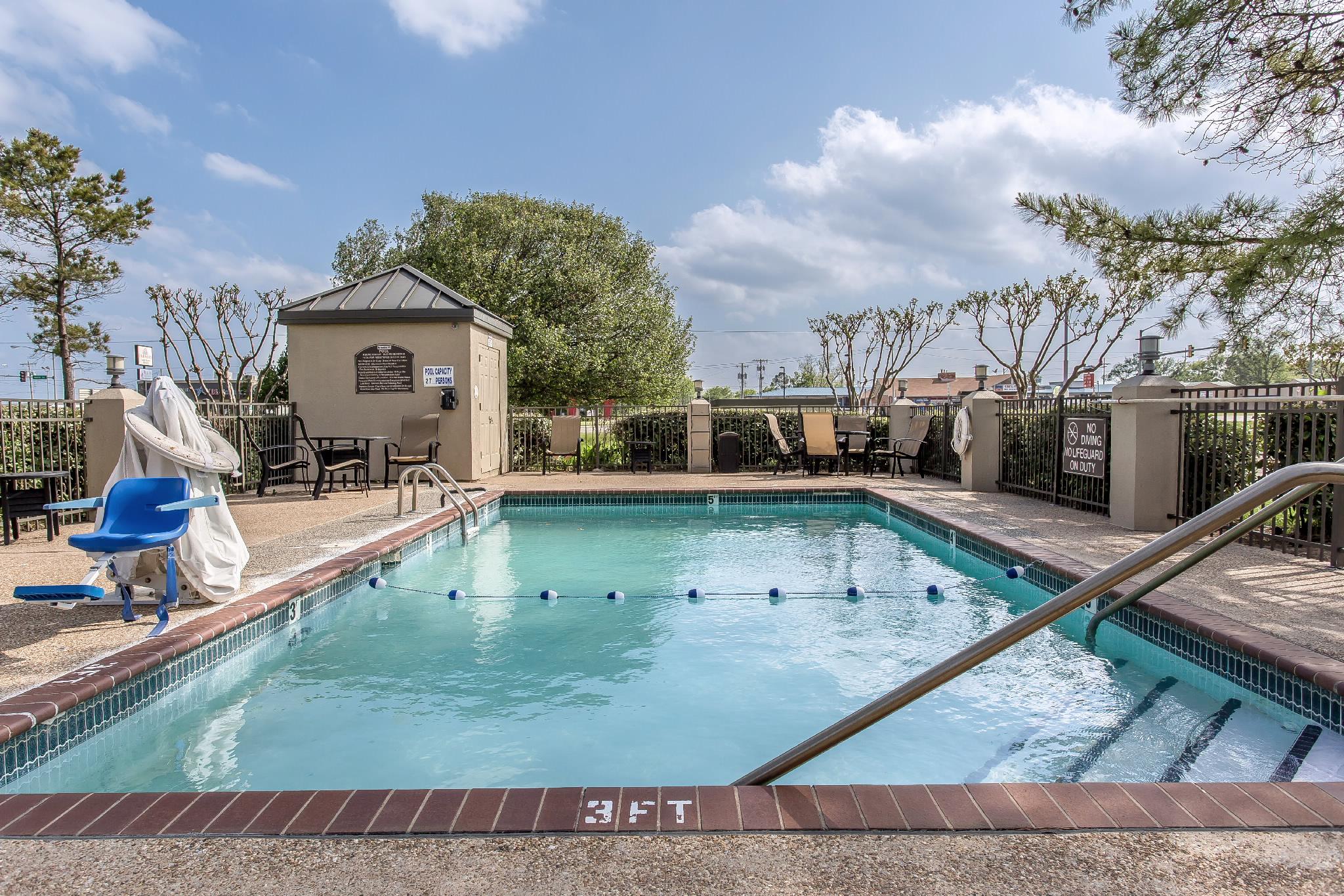 Quality Inn & Suites Durant Buitenkant foto